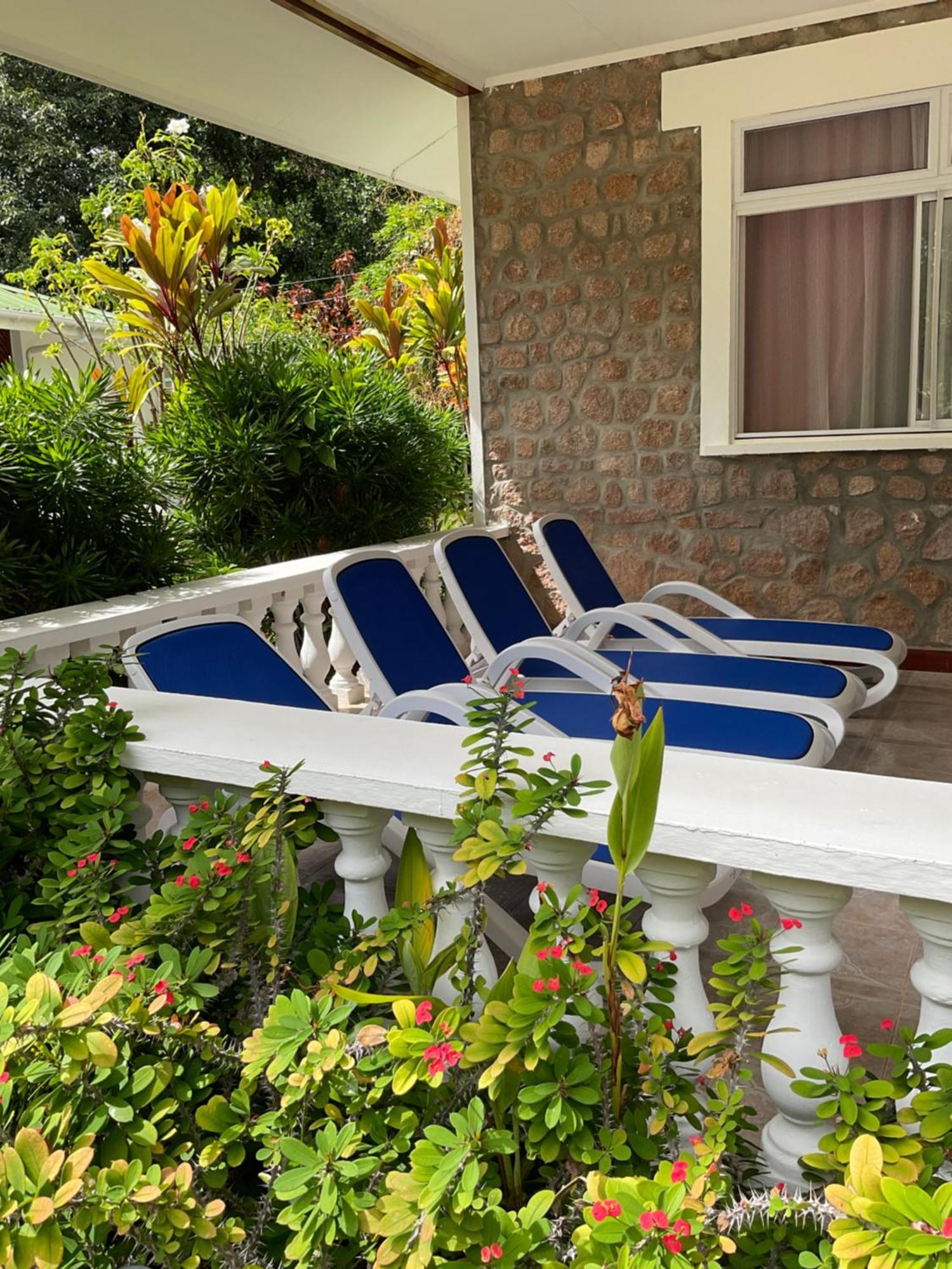 Le Chevalier Bay Guesthouse Анс Лацио Екстериор снимка